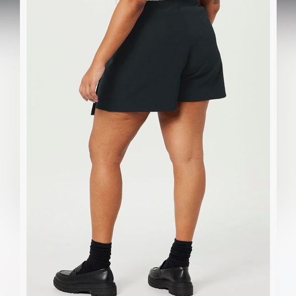 Black Mini skort - Picture 6 of 10